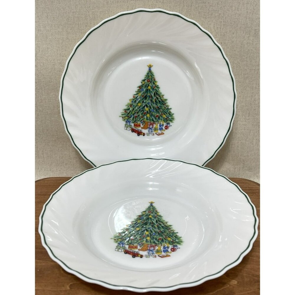 Set Of 2 The House Of Salem NOEL  Porcelle Soup Bowls 9 Inch Wide Rim